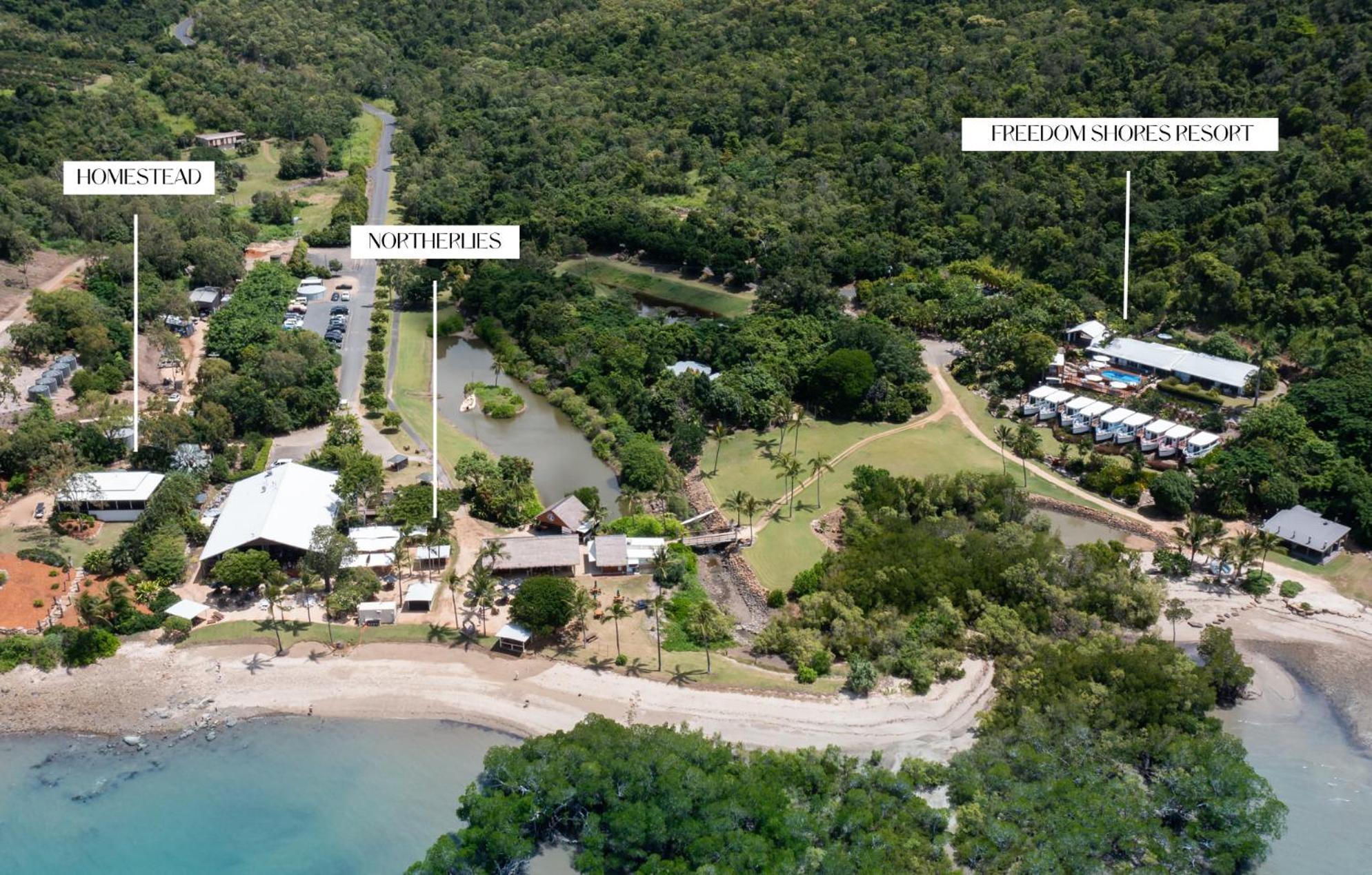 Freedom Shores Resort Airlie Beach Cannon Valley Bagian luar foto