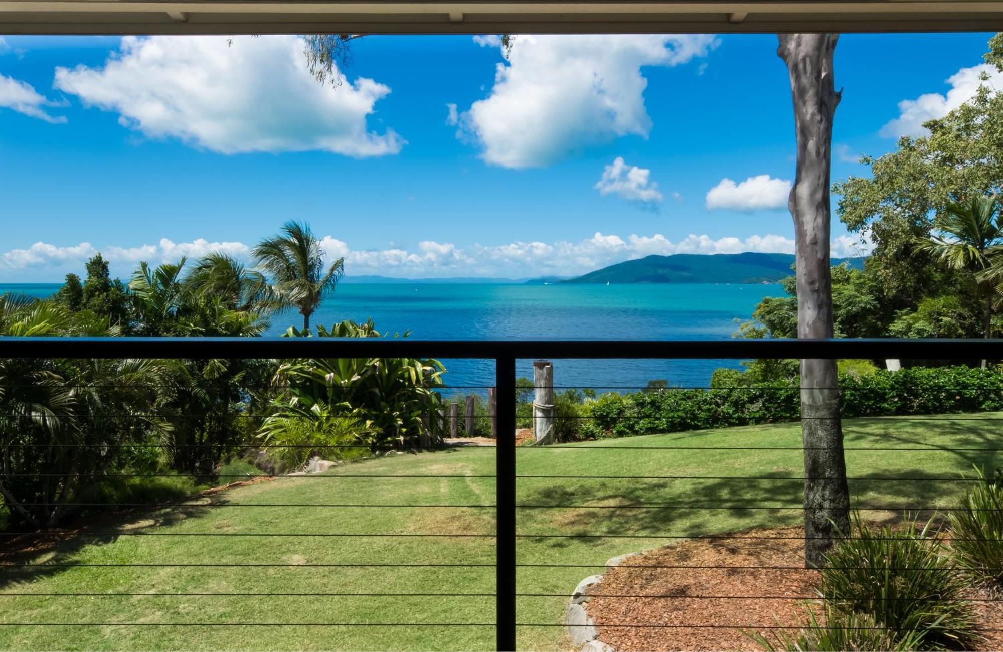 Freedom Shores Resort Airlie Beach Cannon Valley Bagian luar foto